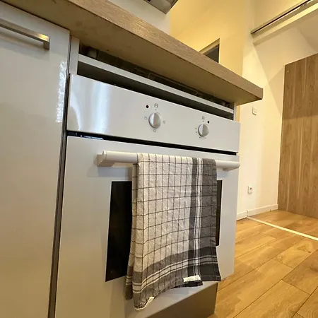 # Le 8 # Joli Petit F2 équipé, Centre